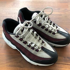 Nike Air Max 95 Recraft Shoes Big Boy Size 6Y